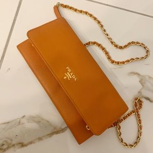 Prada WOC
